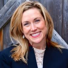 Sarah Hamann's Instagram, Twitter & Facebook