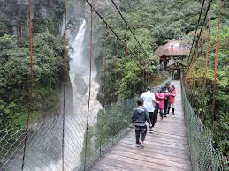 It offers visitors recreational activities, adrenaline in the route of the waterfalls, the tungurahua volcano, rafting, canyoning, climbing in rock, jump bridges, horseback riding, ecological. Pailon Del Diablo Es Parada Fija En Banos De Ambato Viajemos La Revista El Universo