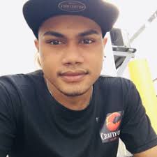 Stream Uralom Kania ft Elbig Raingz & Narxson