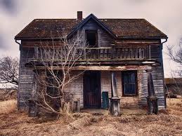 50 Most Haunted Places In All 50 States The Lineup Abandoned Houses Old Abandoned Houses Abandoned Mansions