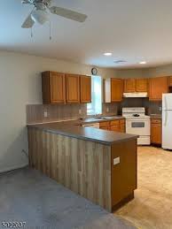 471 pompton ave, cedar grove, nj 07009