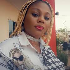 Describing what she gave her sister as an “adult gift”, the actress noted  that the car was what she (Destiny) needed the most.