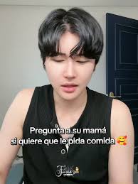 Bien atento con su mamá 🥰 #yun #yun_tuyo #fanclubyun #yunnies #corea  #latam #parati #tiktoklive #livehighlights
