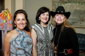 International committee rodeo fashion