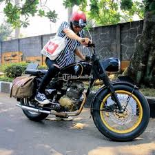 Video ini berisi tentang kumpulan modif honda gl 100 yang paling saya rekomendasikan kumpulan cbgelatik #cb100 #cbbasicmegapro motor kesayangan cb 100 touring basic megapro 2006 modif. Gl Pro Modif Moge Bmw R25 Antik Dan Klasik Surat Ada Lengkap Harga 18 Juta Di Bogor Tribunjualbeli Com