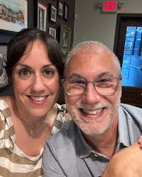 Wishing this guy a very Bee Youtiful Happy Birthday today!! NONE of this  would be possible without you!! You deserve a day as special as you are!  Enjoy!! ♥️🥳🎂🎉🎁♥️