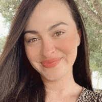 Kathleen Deleon's Instagram, Twitter & Facebook