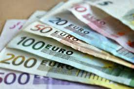 Στον ιουδαϊσμό καθιερώθηκε ως η ανάμνηση της εξόδου, που ελευθέρωσε τους εβραίους από την αιγυπτιακή δουλεία. Dwro Pasxa Pote 8a Katablh8ei Se Mis8wtoys Kai Osoys Einai Se Anastolh Pws Ypologizetai To Poso Lifo