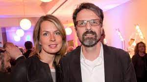 Während ihrer schulzeit absolvierte sie ein auslandsjahr in neuseeland. Jessy Wellmer Privat Diesen Schicksalsschlag Musste Die Sportschau Moderatorin Uberwinden News De