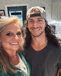 Happy birthday Michael Drew!!🎂🎉 Love you so so much!! 💋💙