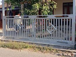 Berikut daftar harga atap seng terbaru berbahan galvalum atau baja ringan. Pagar Rumah Dari Baja Ringan Minimalis Rumah Joglo Limasan Work