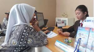 Bank mandiri didirikan pada 2 oktober 1998, sebagai bagian dari program sejak didirikan, kinerja bank mandiri senantiasa mengalami perbaikan terlihat dari laba yang terus meningkat dari rp1,18 triliun di tahun 2000 hingga mencapai rp5,3 triliun di tahun 2004. Smk Negeri 1 Palembang Punya Bank Mini Bisa Layani Transaksi Pembayaran Bagi Warga Sekitar Tribun Sumsel