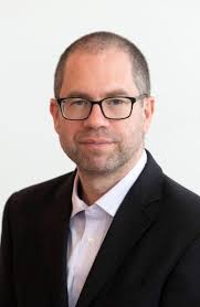 Pediatric Entertainment Program connects Marshall students and hospitalized  children