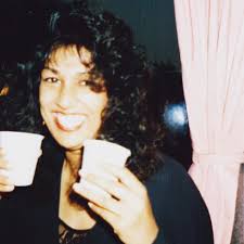 In loving memory of Suzanne Tucker