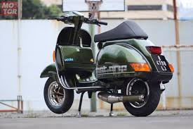 Kalau kalian suka, silahkan subscribe, like, comment, dan share ch. Vespa Exclusive 2 Menolak Pelan Tampang Racing Banyak Part Hedon Motorplus