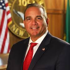 Profile for Councilman Steve Labriola