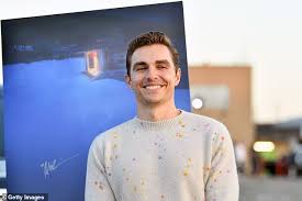 'the disaster artist' star and director james franco came to the late show with enough francos for everyone.subscribe to the late show channel here: Vanille Eis Wird Gespielt Von James Franco S Bruder Dave In Der Kommenden Biopic Aktuelle Boulevard Nachrichten Und Fotogalerien Zu Stars Sternchen
