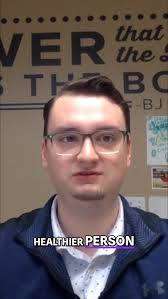 Learn more about chiropractic and functional medicine in the latest episode  of the Smarter Not Harder Podcast with Dr. Alan Sherr. We also discuss... ✓  How has the evolution of chiropractic and