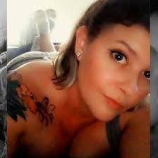 Angie Autry (anglb81)