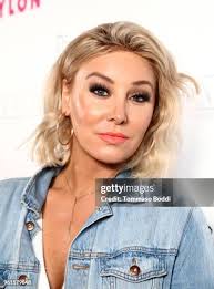 319 Pierce Avenue Stock Photos, High-Res Pictures, and Images