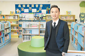 網上資料顯示，郭超群由 2013 年起任德信學校校長，該小學近年一直有舉辦六四祈禱會，為死難者祈禱；郭在今年 2 月、教育局推出國家安全教育指引後回應傳媒查詢，承認正猶豫今年是否繼續舉辦。 Yacyws8pnu7lgm