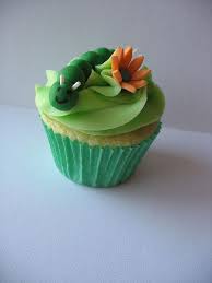 Pin By Bernadette Lheritier On Cupcake Animaux Cake Decorating With Fondant Dessert Cupcakes Garden Cupcakes