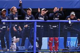 11 hours ago · 東京五輪第５日の２７日、ソフトボールの決勝で、日本は米国を２－０で破り、前回実施された２００８年北京大会以来１３年ぶりの金メダルを獲得した。 Djvomrgkc3j90m