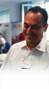 Es war mir eine Ehre.