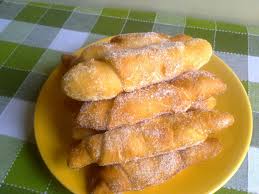 Churros Espanoles Peruanos Autenticos Exquisitos Tradicionales Peruvian Recipes Peruvian Desserts Churros Recipe