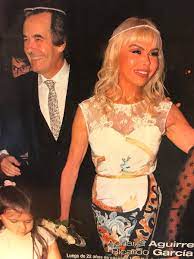 Justamente, la vedette aprovechó un móvil con hay justamente esa infidelidad permitiría a adriana a optar por otro camino legal, que ella describió: Radio Con Vos 89 9 On Twitter Blackandtoc A 22 Anos De Dar El Si Adriana Botox Aguirre Y Ricardo Garcia Renovaron Sus Votos Matrimoniales Escuchalo Por Negropolis 899 En Rcv899 Https T Co 19hqsr6qe8