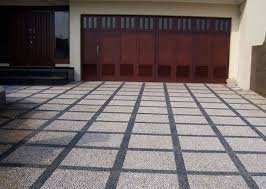 Kanopi carport terletak di sisi luar rumah. How To Design Carport Cor Minimalis