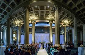 Wedding Ceremony At The Columns In Memphis Tn By Southern Event Planners Memphis Weddings Photo By Kev Memphis Weddings Wedding Venues Wedding Party Planner