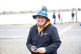 Sharing our Science (and Salmon) using Engaging, Visual Platforms at Salmon  Summit