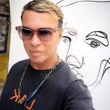 Παρακαλεί το δημόσιο ο λάκης γαβαλάς: O Lakhs Gabalas Kai To Neo Lak Eretikos Gr