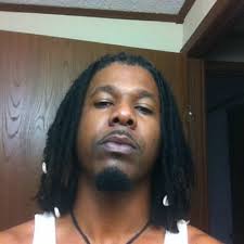 Dre Brooks's Instagram, Twitter & Facebook