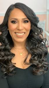 Maquillaje y ondas para...