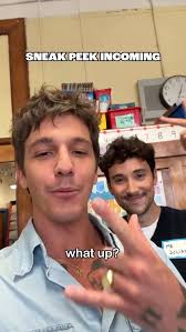 Turns out the kids CAN sit with her! Thanks for subbing in Reneé Rapp🍎.