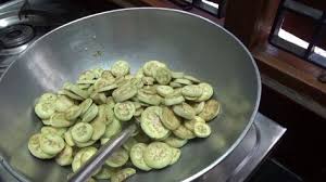 Tamil samayal recipes and cooking videos on youtube. Katharikkai Poriyal Ponna Mami Vijayalakshmi Samayal Recipes In Tamil Veg Recipes In Tamil Food Meat