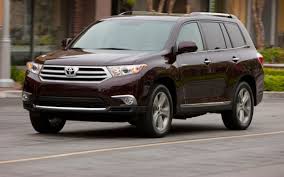 The 2014 toyota highlander is the granddaddy of this segment, and it's back this year with a whole new bag of tricks. 2014 Toyota Highlander News Reviews Picture Galleries And Videos The Car Guide