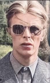 David Bowie, TMWFTE
