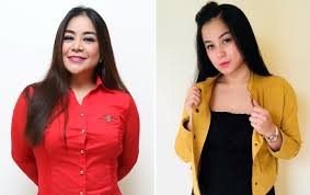 Sebelum dikenali sebagai penyanyi dan pelakon, nama juwita pernah menghiasi pelbagai berita pada tahun 2008. Annisa Bahar Ungkap Alasan Juwita Bahar Tak Muncul Di Pemakaman Neneknya
