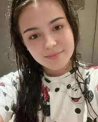 Wil Wheaton then,Tom Hiddleston now