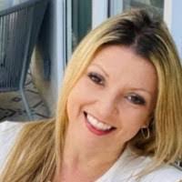 Jennifer Castille's Instagram, Twitter & Facebook