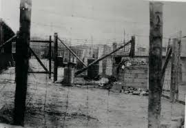 Résultat de recherche d'images pour "buchenwald camp"