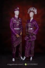 13 inspirasi baju pengantin tradisional perkahwinan 18 05 2010 baju pengantin songket bunga tabur azzalyn bridal butik pengantin di bawah ini adalah daftar hasil pencarian di intrenet. Baju Pengantin Songket Tradisional Untuk Sewaan Pengantin Women S Fashion Clothes Dresses On Carousell