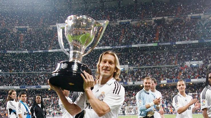 Michel Salgado, ex-jogador do Real Madrid, &eacute; anunciado como novo t&eacute;cnico de time da S&eacute;rie D - Gazeta Esportiva