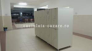 ▪ bar de zi, restaurant (renovat) ▪ conditii spa: Piscine Interioare Hoteluri Cozia Caciulata Turism Si Cazare In Calimanesti Caciulata