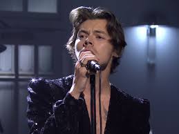 He made his debut as a singer with his band white eskimo , who performed locally in holmes chapel, cheshire. Stream Harry Styles New Song Watermelon Sugar Performed On Snl Npr