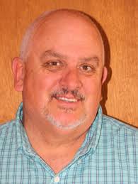 Davis announces candidacy for County Council District 3 |