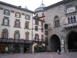 La città più importante dell'oltrepò pavese infatti, ci racconta la sua storia grazie ai suoi monumenti: Cosa Vedere In Lombardia Luoghi Di Interesse Fulltravel It Magazine Di Viaggi
